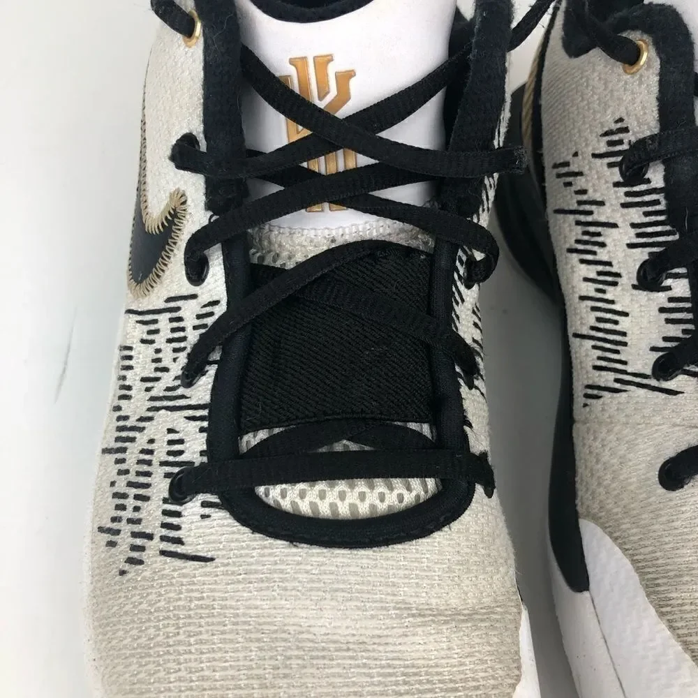 Nike Zoom Kyrie Irving Flytrap II sneakers